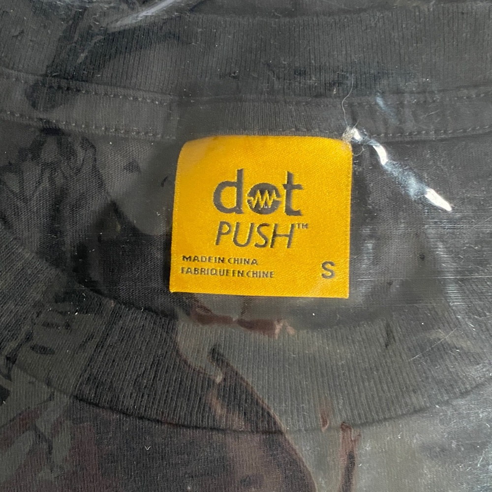 dot Reflect Tee - Picture 5 of 5